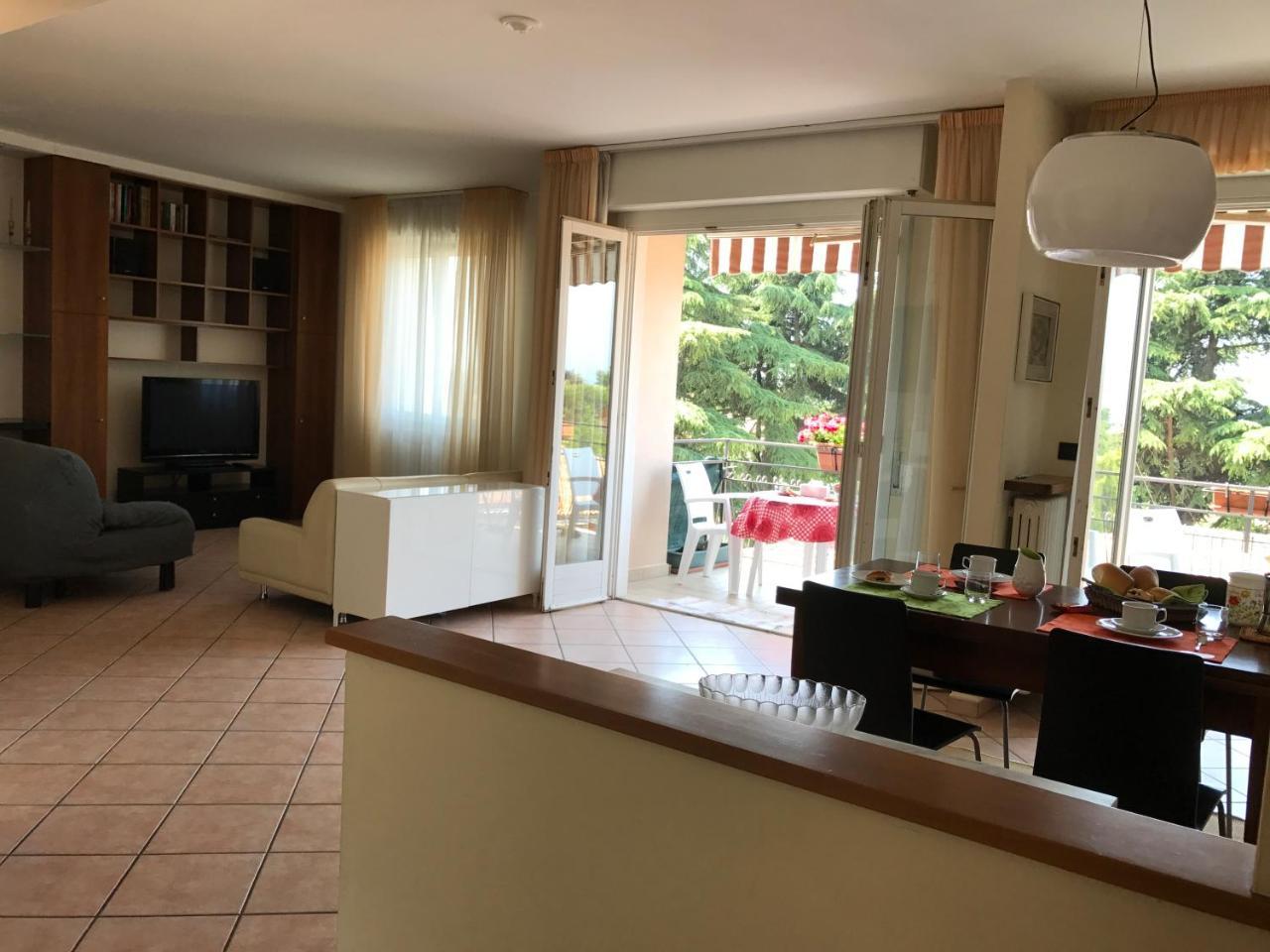 Suite Francy Panorama Bardolino Exterior photo